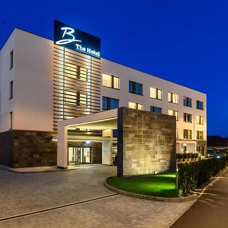 B The Hotel Сфинту-Ґеорґе Екстер'єр фото